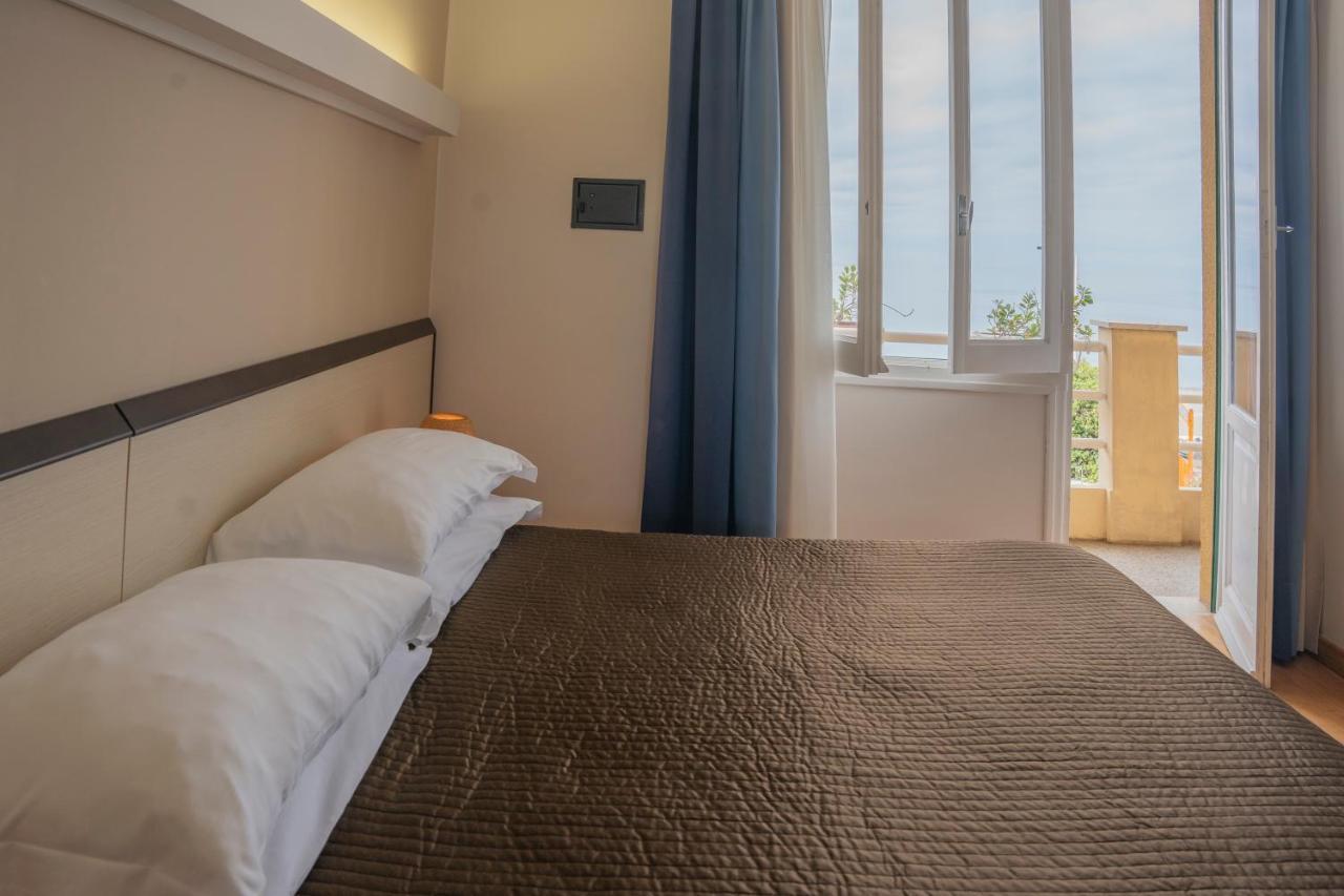 Albergo Celeste Sestri Levante Exterior foto